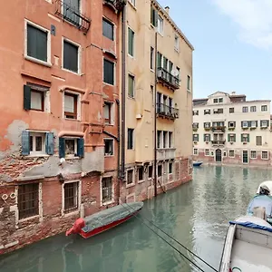 Cannaregio Canal View - Marco Polo By Wonderful Italy Venice