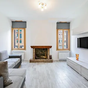  Apartamento Santa Croce Wonderful