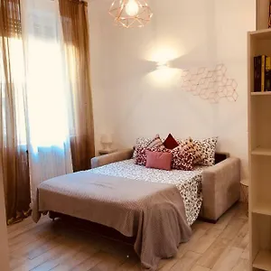 Joy House -central Near Metro Arco Della Pace Brera-entire Perfect For Work & Play, Nightlife With Ac & Fast Wifi Welcome To The Cool Joy House! Apartamento Milán